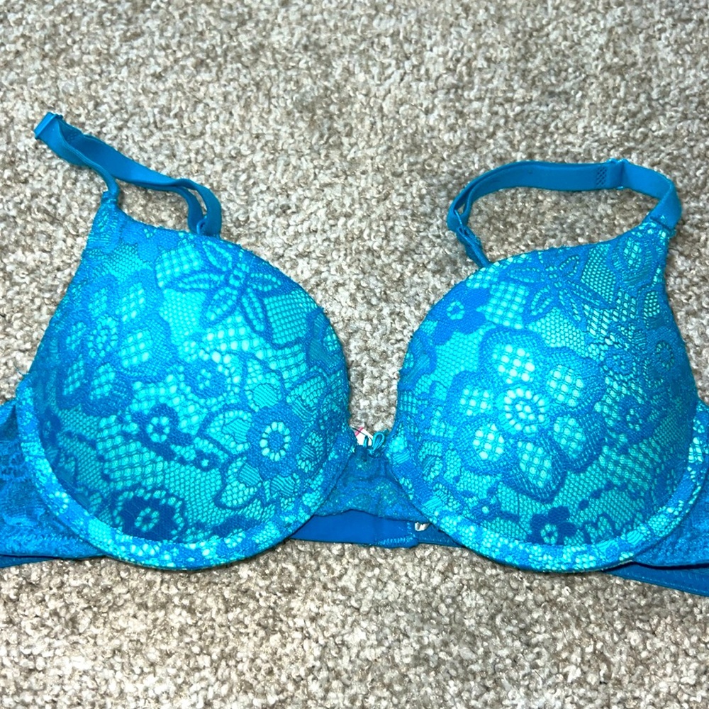 Teal blue lace bra slight push up